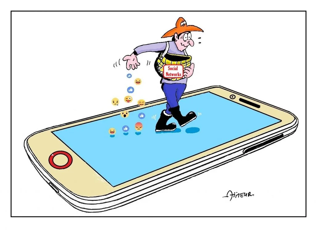 Social Networks 11 AIMEUR Youcef Algeria 1 - Social Networks