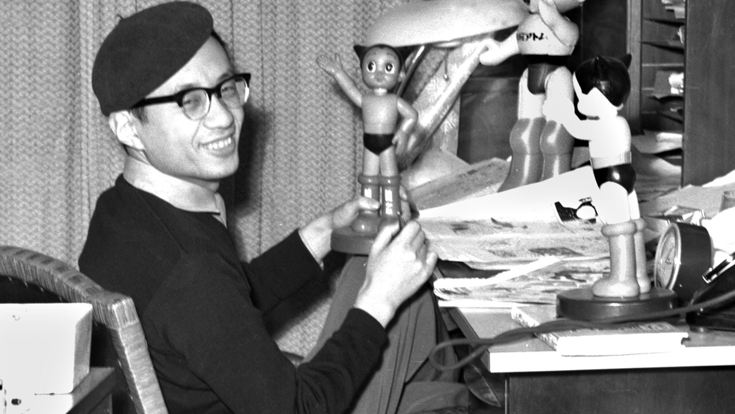 The World of Manga: Osamu Tezuka and the Birth of Modern Japanese Comics 16 Osamu Tezuka and Mighty Atom figures