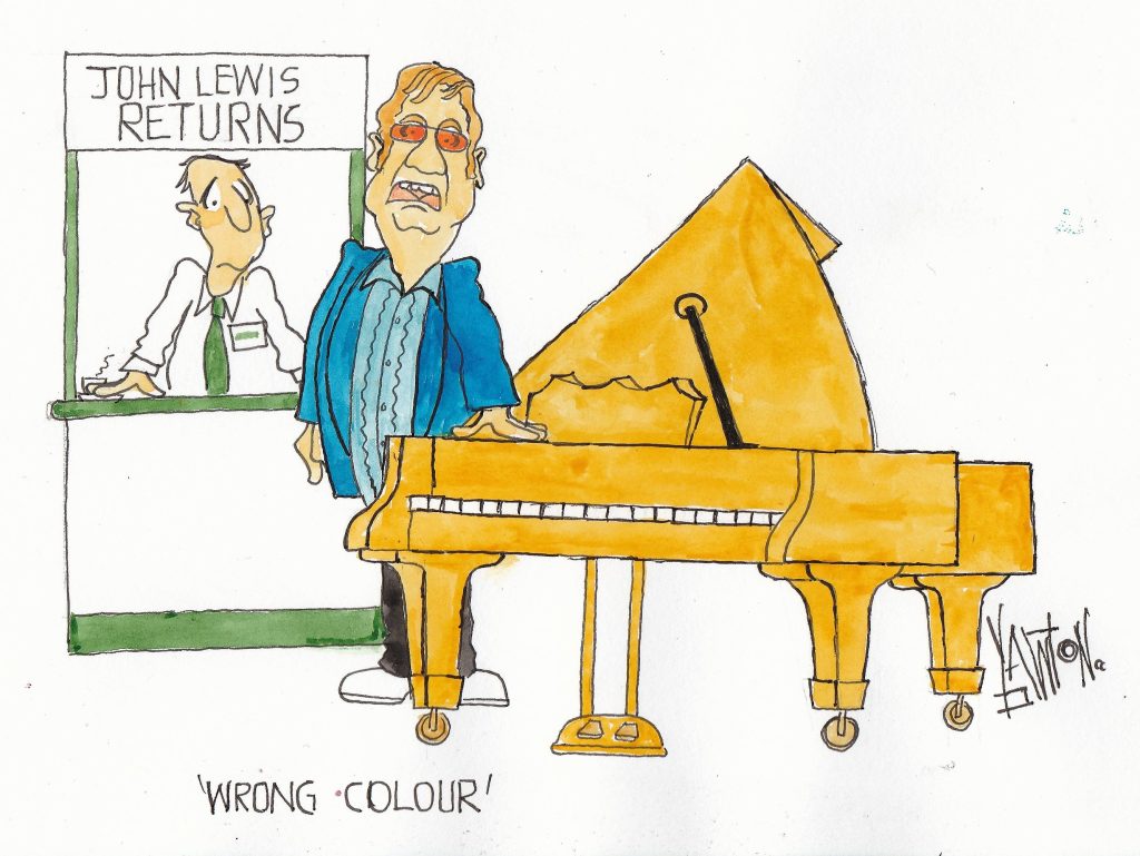 Wrong colour 11 elton piano - Wrong colour