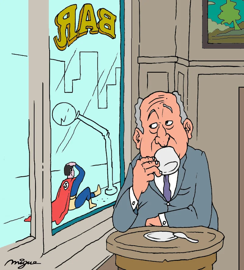 12 bis - Superman on the street